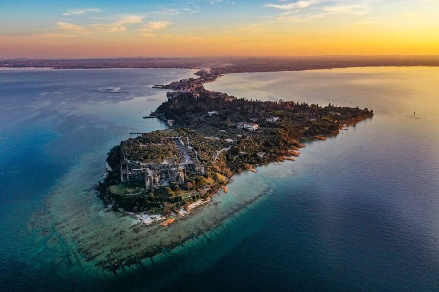 Desenzano del Garda: Sunset Boat Trip at Sunset with Drink - Why a Lake Garda sunset cruise makes sense from Desenzano