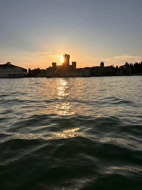 Desenzano del Garda: Sunset Boat Trip at Sunset with Drink - Boat comfort: clean, spacious, and good for hanging out
