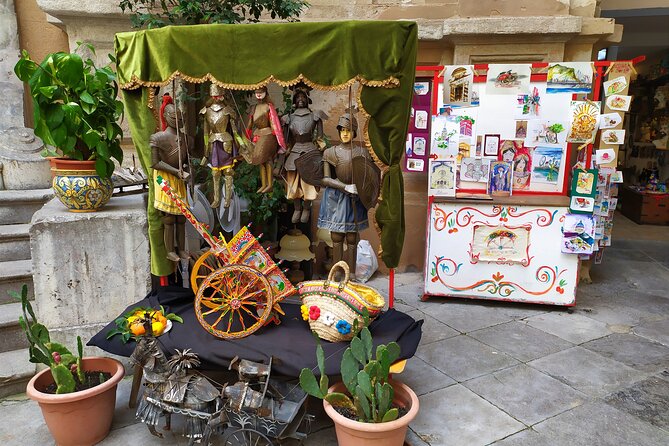 Discover Palermo in 3 hours. Art, history, markets and street food - Piazza Olivella: SantIgnazio and the museum area