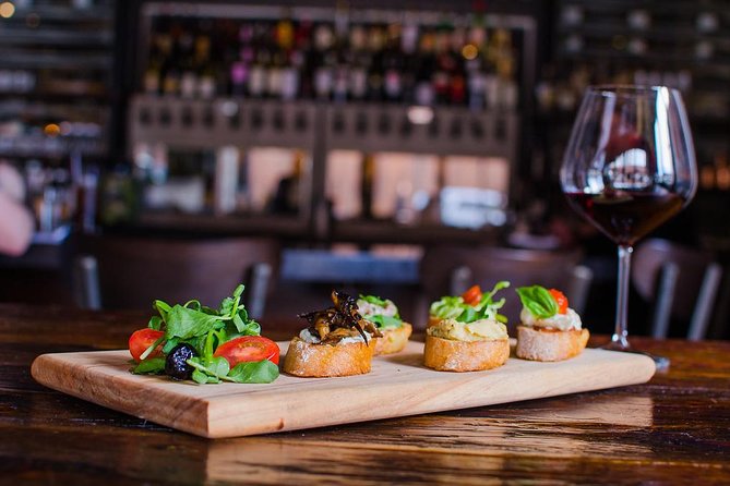 Eat, Drink and Repeat: Wine and Food Tasting Tour in Venice - Campo San Giacomo di Rialto Is a Smart Place to Start