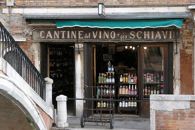 Eat Like a Local: Venice 3-Hour Small-Group Food Tasting Tour - Should you book Eat Like a Local: Venice 3-Hour Small-Group Food Tasting Tour?