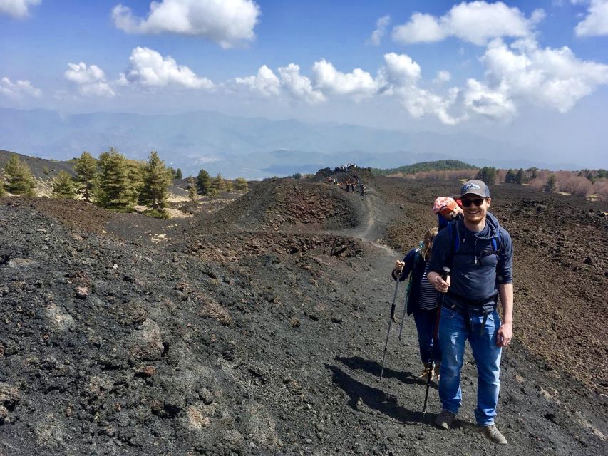 Etna: Craters of the 2002 Eruption Trekking Experience - Guides make or break it: what I’d watch for on this trek