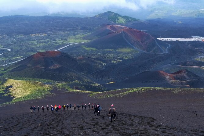 Etna excursion 3000 meters with 4x4 cable car and Trekking - Getting to Sapienza and the first climb, gondola plus 4x4 reality check