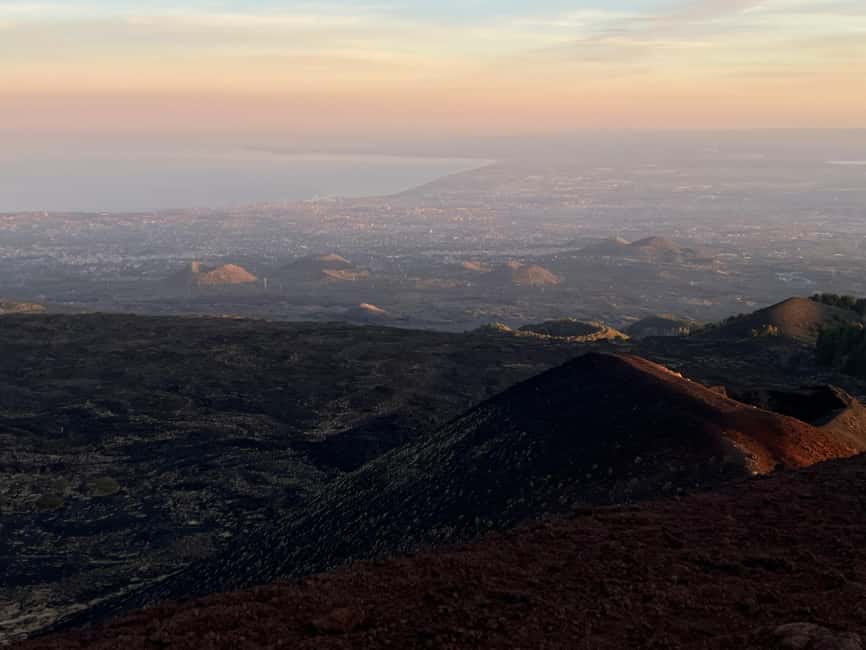 ETNA SUNSET: GUIDED TOUR OF ETNA WITH PICKUP FROM CATANIA - Silvestri Craters at about 2000 meters: The walk you actually remember