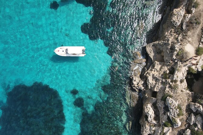 Favignana and Levanzo, Egadi islands tour by boat from Trapani - Swimming and snorkeling: what you can expect when the crew calls the shots