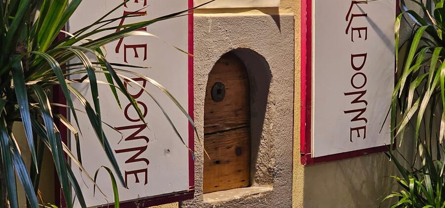 Florence: 2-Hour Guided Bike Tour - Ponte alle Grazie and Santa Croce: The Middle of the Story