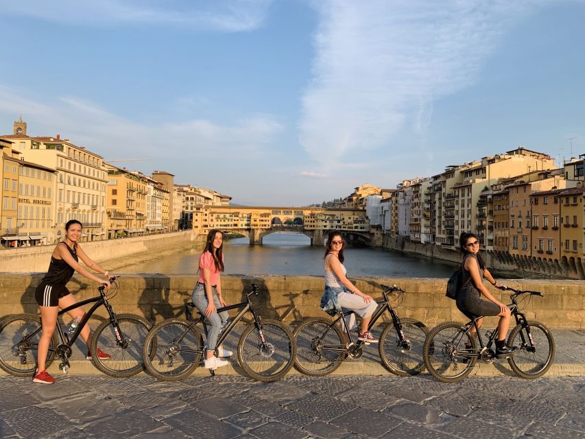 Florence: 2-Hour Guided Sightseeing Bike Tour - Ponte Santa Trinita to Oltrarno, crossing the Arno with a viewpoint mindset