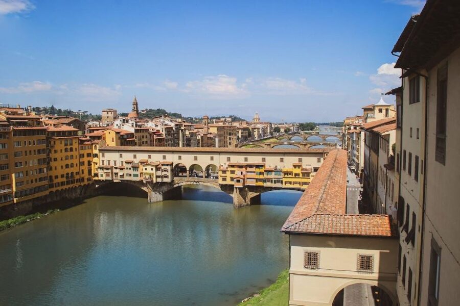 Florence: 4-Hour Accademia and Uffizi Galleries Guided Tour - Key reasons this half-day combo works