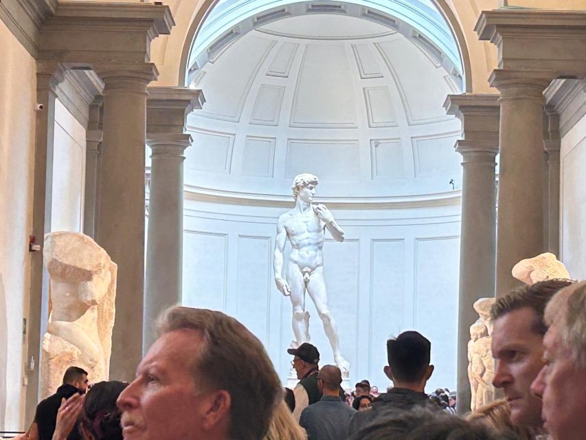 Florence: Accademia Gallery David Entry & Audio Guide App - Main hall David and Michelangelo’s unfinished work: go early in your slot