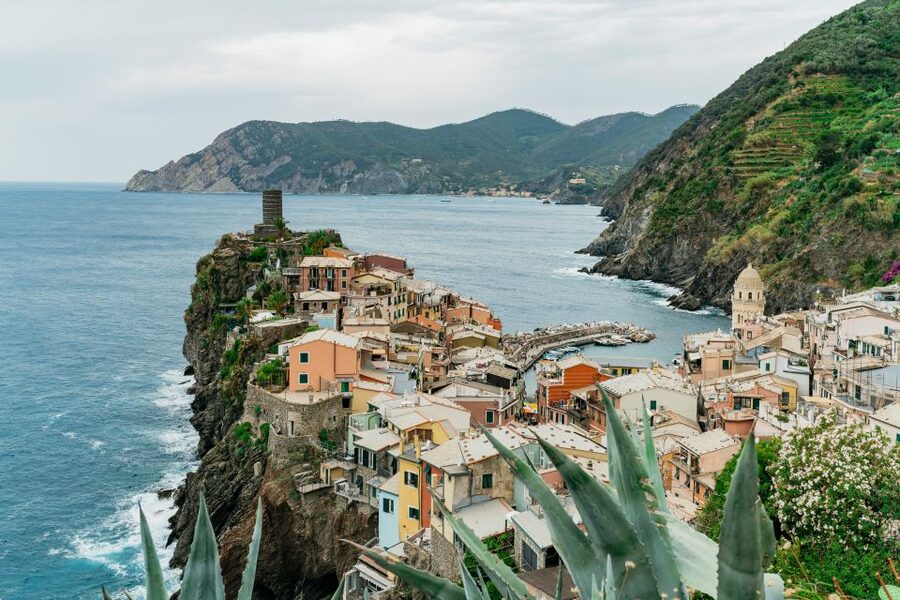Florence: Cinque Terre Day Trip with Optional Hike - What to pack so you don’t regret it halfway through