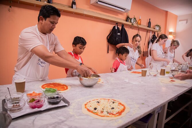 Florence Cooking Class The Art of Making Gelato & Authentic Pizza - Gelato Class: Vanilla or Chocolate and the Science of Dense Creaminess