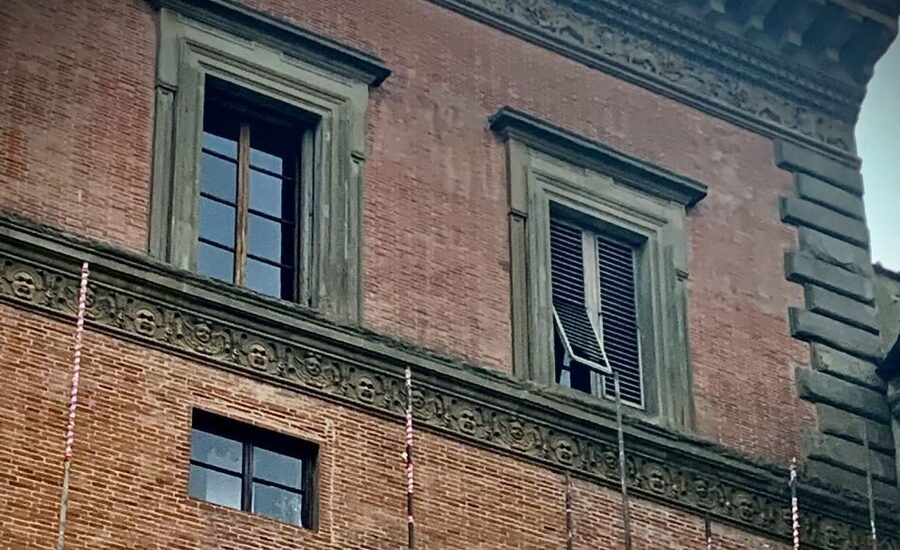 Florence: Dark Mysteries and Legends Guided Walking Tour - Guides and Storytelling Style: The Part You Can’t Fake