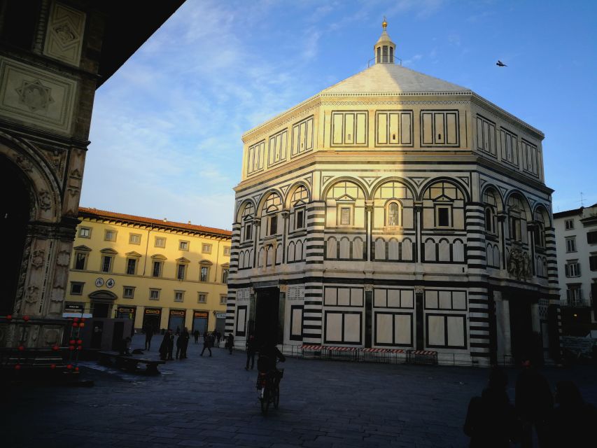 Florence: Duomo Skip-Any-Line Tour - Entering the Cathedral Santa Maria del Fiore, Skip-the-Line Style