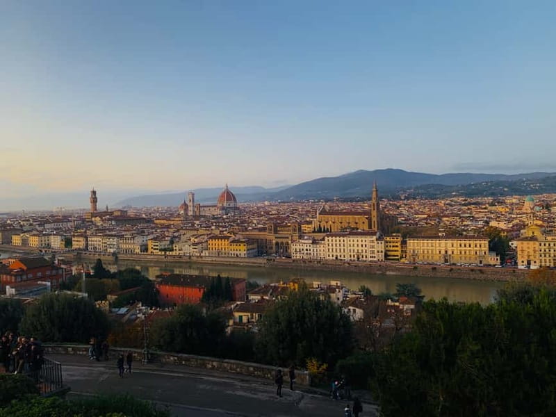 Florence: E-Bike Tour with Michelangelo Square - Michelangelo Square: how to make the most of the viewpoint