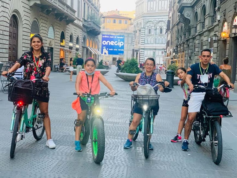 Florence: E-Bike Tour with Michelangelo Square - The route: classic Florence, then the calmer streets beyond it