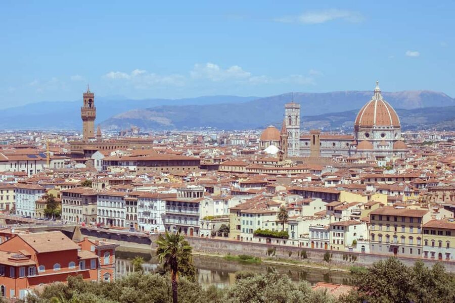 Florence: Eco-Friendly Golf Cart City Tour with Audio Guide - Meeting Point at Bar Bistrot Santa Croce, and How the Tour Runs