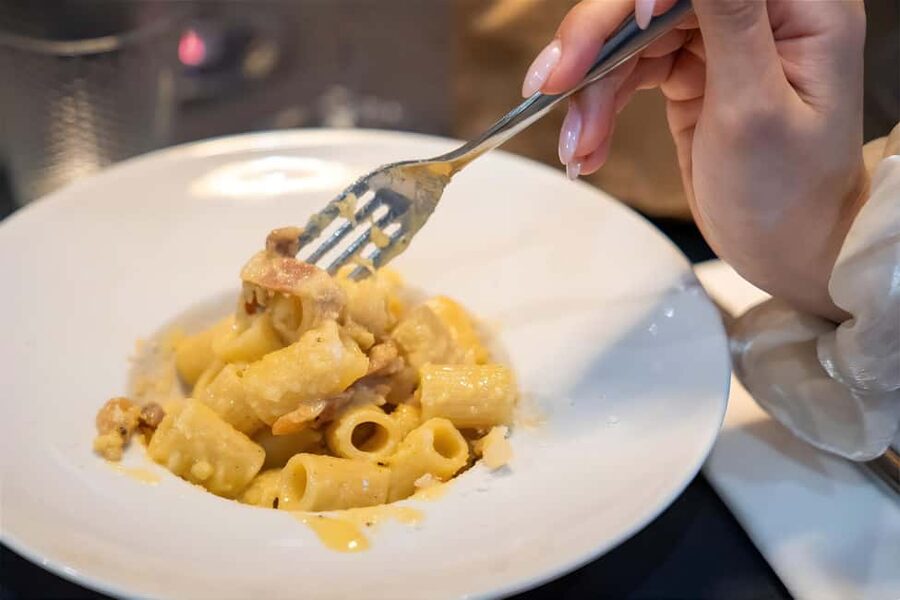 Florence: Flavours of Tuscany Food Tour - Who should book this Florence food tour, and who should skip it
