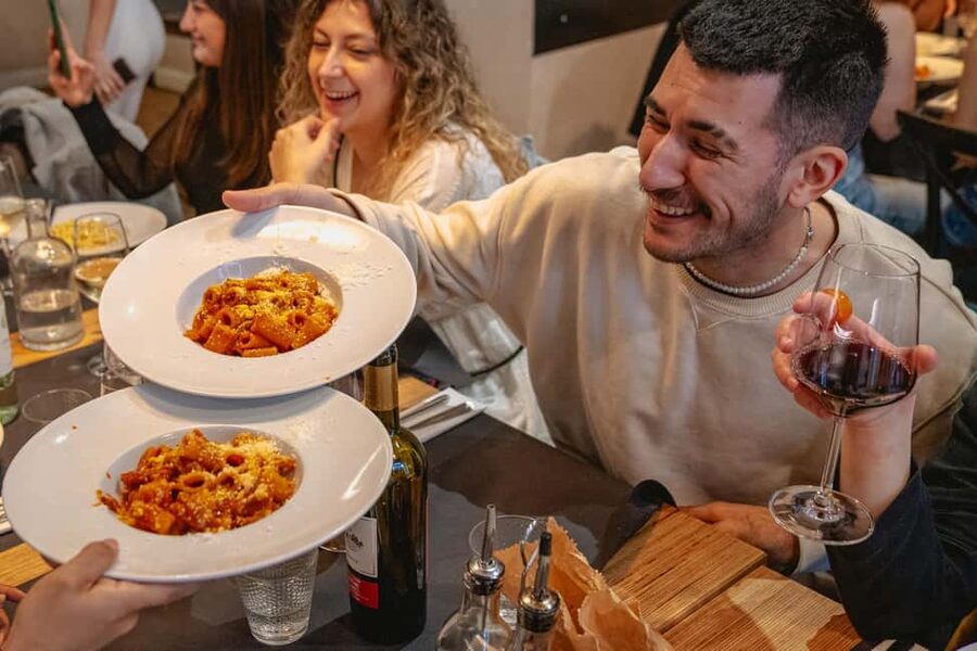 Florence: Guided Food Walking Tour with Tuscan Classics - The Florence Walk and the Tuscan Menu, Stop by Stop