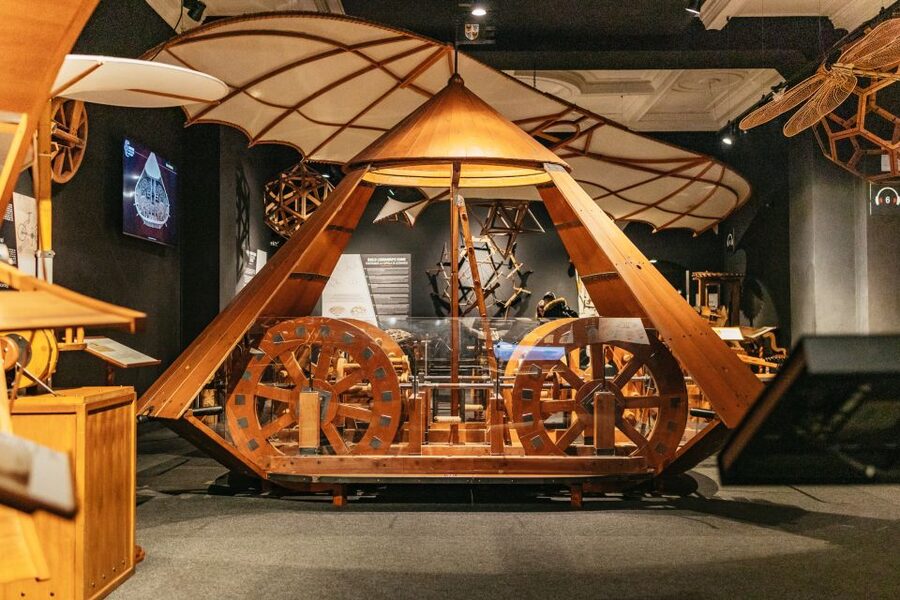 Florence: Leonardo Interactive Museum Entry Ticket - Timing and ticket choices that help your experience