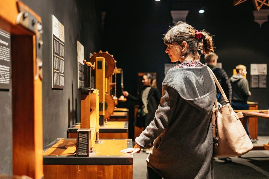Florence: Leonardo Interactive Museum Entry Ticket - Your one-hour plan: a full loop through Leonardo’s machines