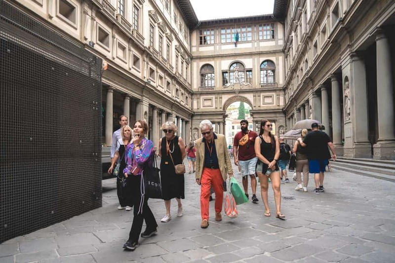 Florence: Medici Family Guided Walking Tour - Before You Go: Meeting at Hard Rock, Walking Time, and Dress Code