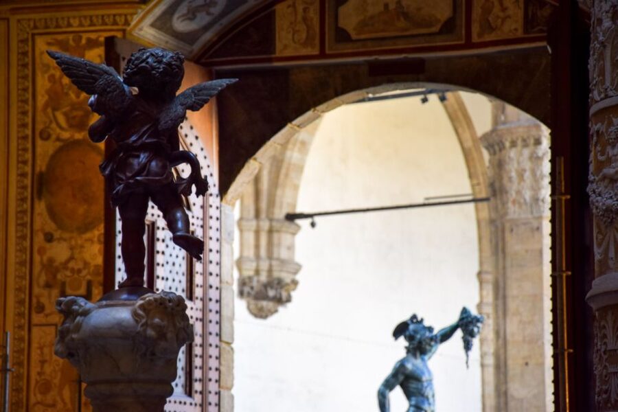 Florence: Mysteries of the Medici Guided Walking Tour - Value check: is $31 for a 1.5-hour walking tour a smart move?