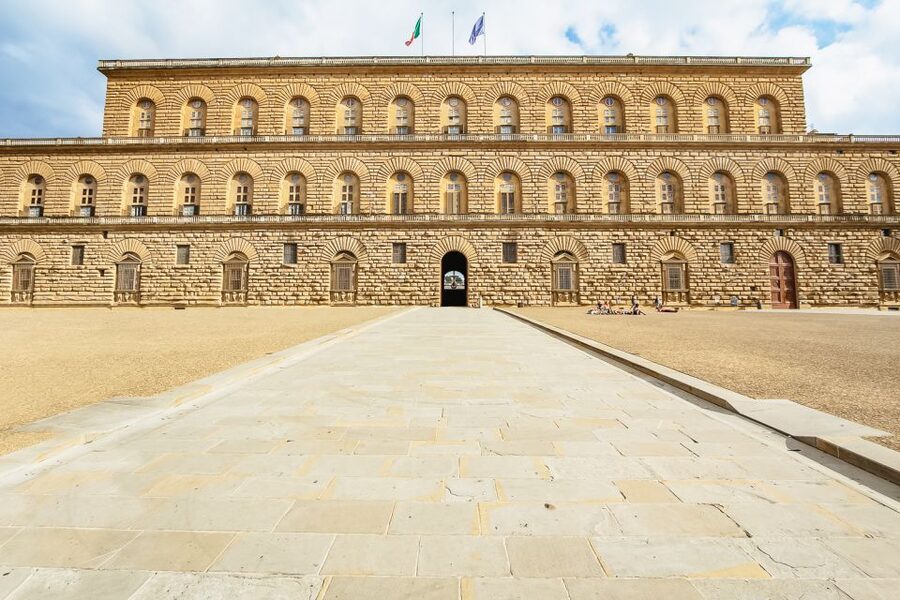 Florence: Old Town Golf Cart Excursion - What the driver and multilanguage audio add to the ride