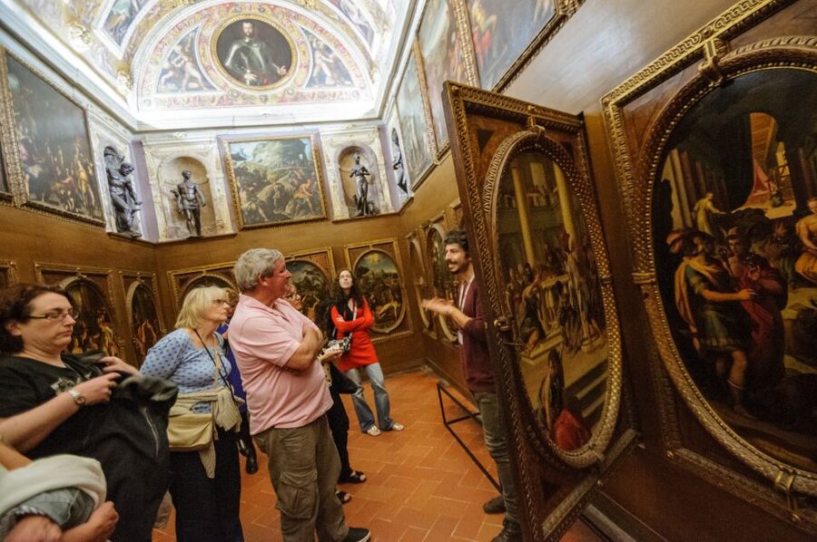 Florence: Palazzo Vecchio Entrance Ticket & Audioguide - Arnolfo’s Tower optional climb: views, steps, and rain rules