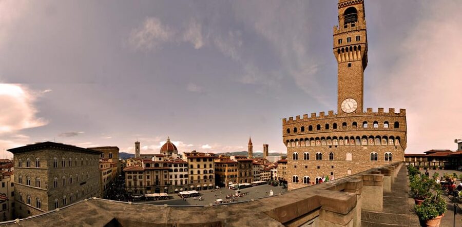 Florence: Palazzo Vecchio Skip-the-Line Entry Ticket - Skip-the-Line Tickets in a Busy Palace Setting