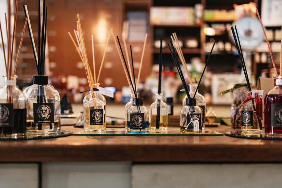 Florence: Perfume Masterclass and Sensory Experience - Coffee break timing, and why it helps the final result