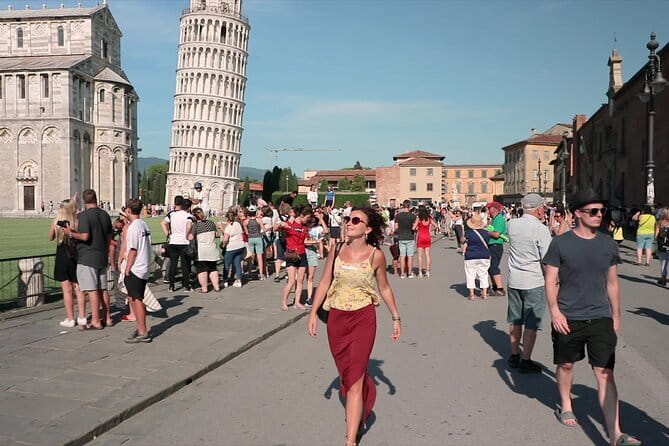 Florence: Pisa Excursion with optional Leaning Tower Entry Ticket - Meeting at Piazzale Montelungo and the coach ride through Tuscany
