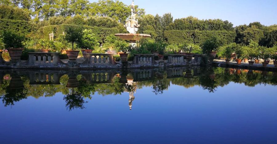 Florence: Pitti Palace, Boboli Garden, Palatine Gallery Tour - Piazza Pitti Check-In and Why the Early Start Matters