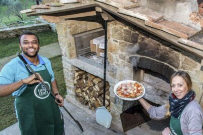 Pizza and Gelato Class at a Tuscan Farmhouse