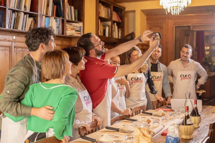 Florence: Pizza and Gelato Experience with Unlimited Wine - Choosing Toppings and Firing Them Off in the Oven