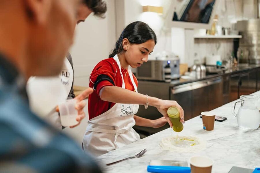 Florence: Pizza and Gelato Preparation Class - Gelato Culture Lesson: How to Spot Quality and Why It Matters