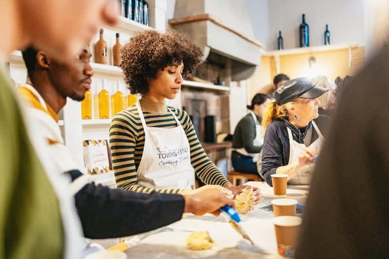 Florence: Premium Cooking Class for Pasta and Gelato - Key things to know before you go