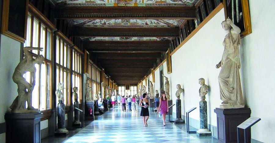 Florence: Private Uffizi Gallery Discovery Tour with Ticket - Inside the Uffizi for 3 hours: what the guide helps you see