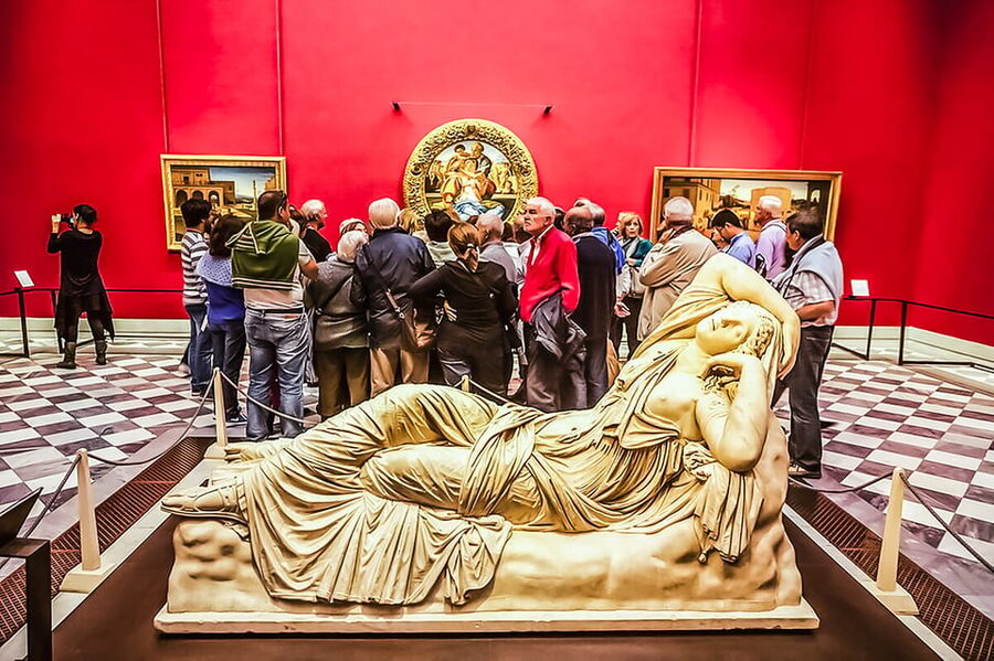 Florence: Skip-The-Line Uffizi Gallery Timed Entry Ticket - Botticelli at the Uffizi, why Birth of Venus is more than a photo stop