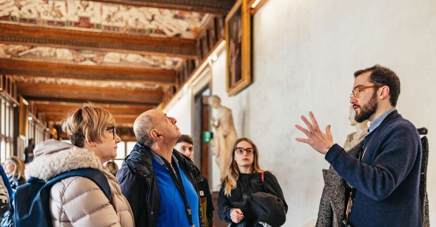 Florence: Skip-the-Line Uffizi Small Group Tour - Who the guide style is for, and why it matters