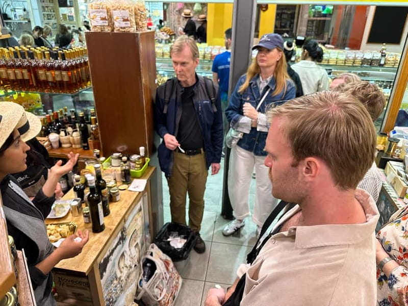 Florence: Street Food Tour with Wine & Local Guide - Ponte Vecchio and the fun problem of eating too much