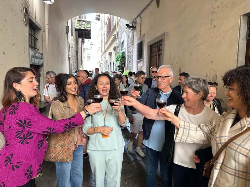 Florence: Street Food Tour with Wine & Local Guide - Starting point and pacing around the center