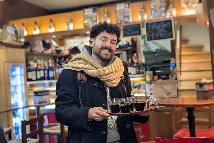 Florence: Street Food Walking Tour with Wine - Meeting at Medici Chapels, Then Getting Oriented Fast
