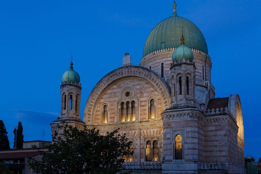 Florence: Synagogue and Jewish Museum Entry Ticket - Hard Rock discounts: small perks, good planning habit