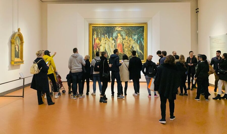 Florence: Uffizi Gallery Small-Group Guided Tour with Ticket - Accessibility and language, so you can actually follow the tour