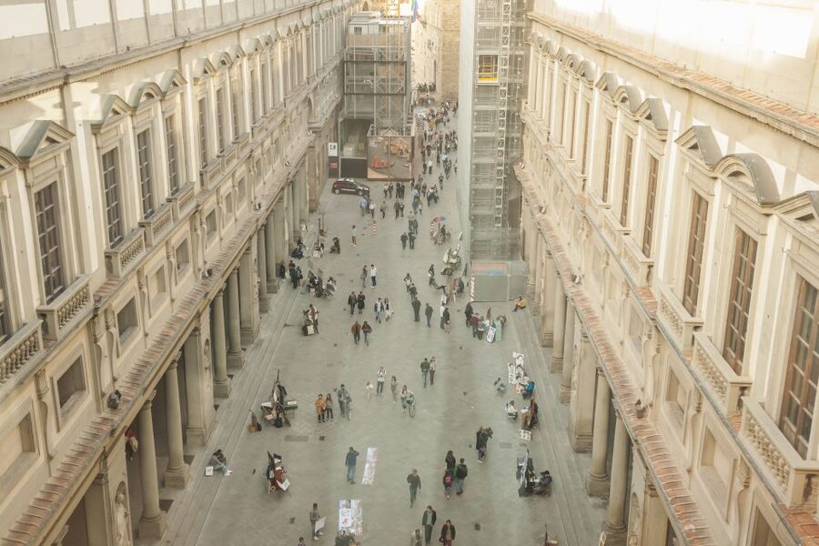 Florence: Uffizi Gallery Tickets with Optional Audio Guide - How long 2 to 3 hours feels inside the Uffizi