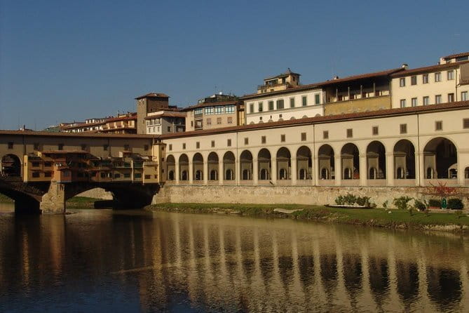 Florence: Uffizi Highlights, In-Depth Masterclass or Private Tour - Meeting points, security checks, and why you should arrive early