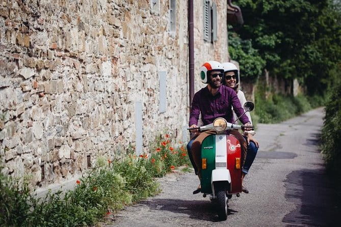 Florence Vespa Tour: Tuscan Hills and Italian Cuisine - Villa del Poggio Imperiale: a quick Arcetri pause