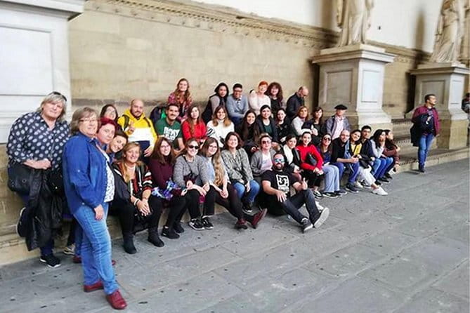 Florence Walking Tour - Medici Chapel and the San Lorenzo market area: power meets everyday life