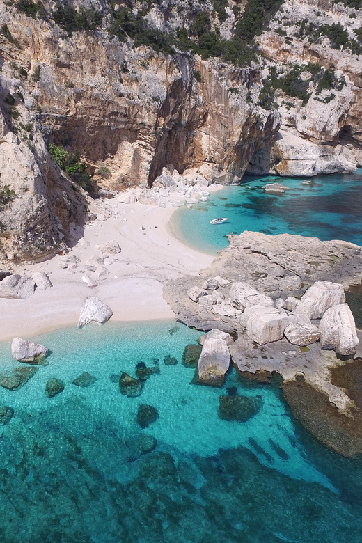 From Arbatax: Full-Day Guided Boat Tour of the Baunei Coast - The first cruise hour and a half: setting the scene over the Natural Park