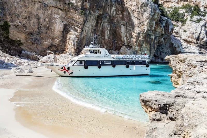 From Cala Gonone: Gulf of Orosei Cruise to Cala Goloritzè - Choosing your departure time so you still get real beach time